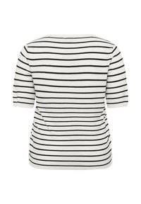 Unselected, chalk black stripe