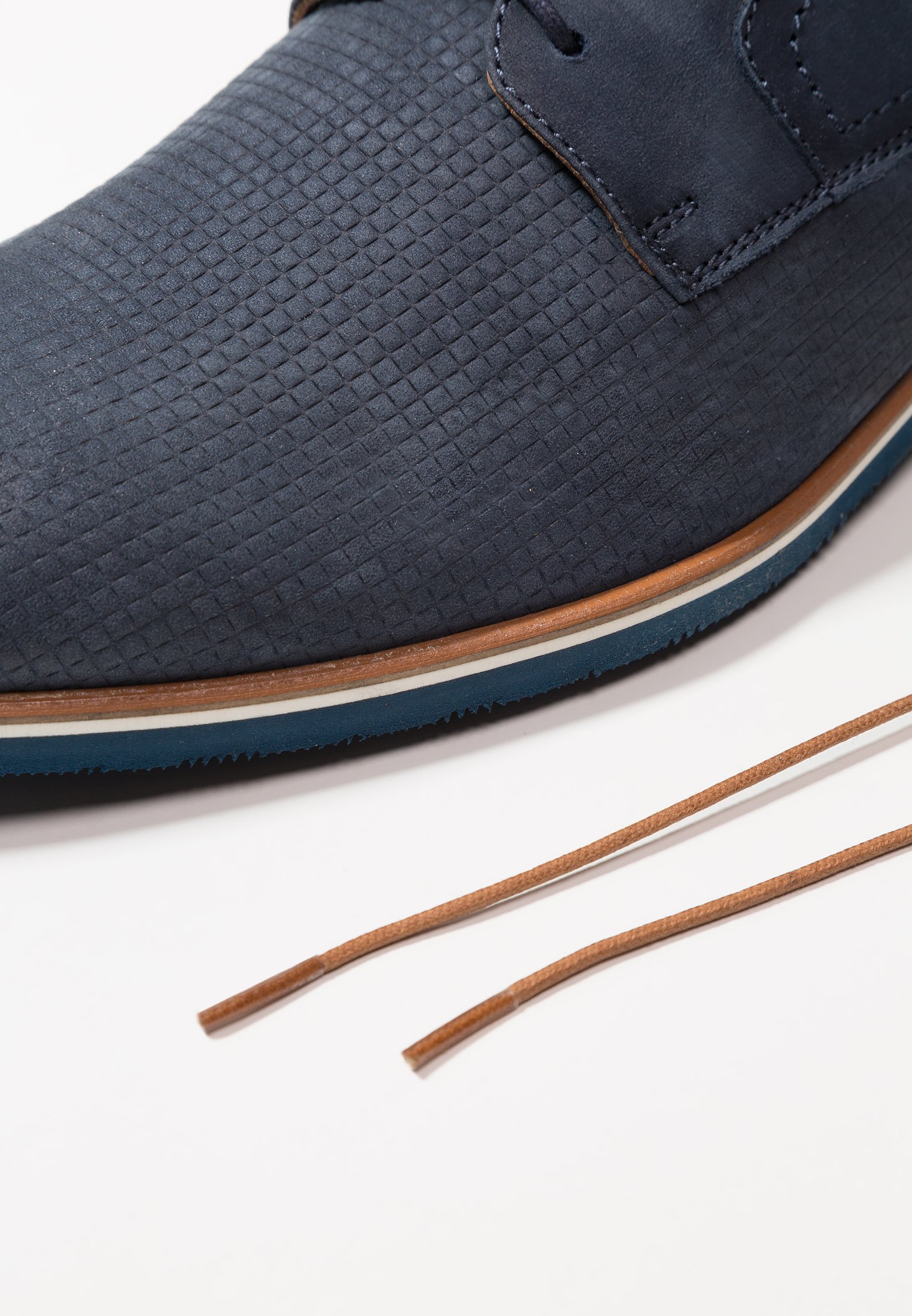 Salamander VALARIO Snøresko navytan Zalando.no Salamander VALARIO Snøresko navytan Zalando.no