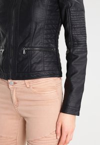 ONLY Bunda z umělé kůže - black