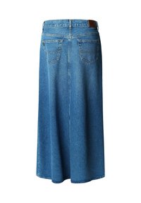 Mid-length denim rok in een lichtblauwe kleur, met twee achterzakken en een brede zoom voor een relaxte pasvorm; gemaakt van duurzaam materiaal.