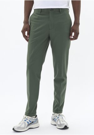 Matinique, Chino - green