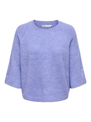 Maglione a maniche corte color lavanda con collo rotondo, texture morbida e vestibilità rilassata, etichettato "ONLY" sul colletto.