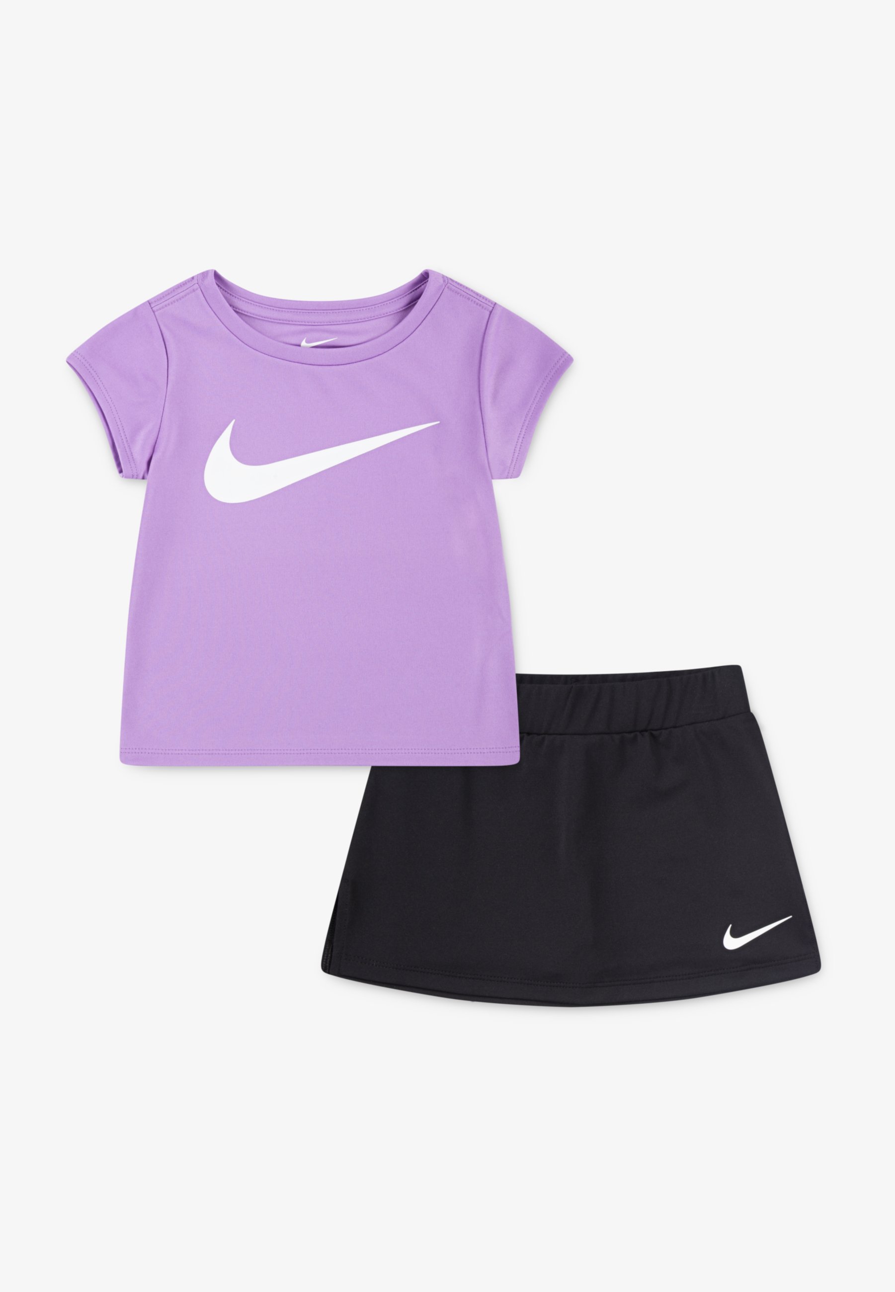 nike shirt and skirt set