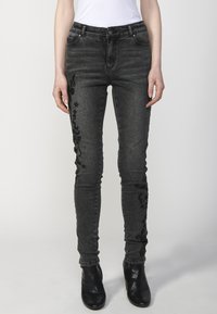 Koroshi LONG  - Karcsúsított farmerek - black denim