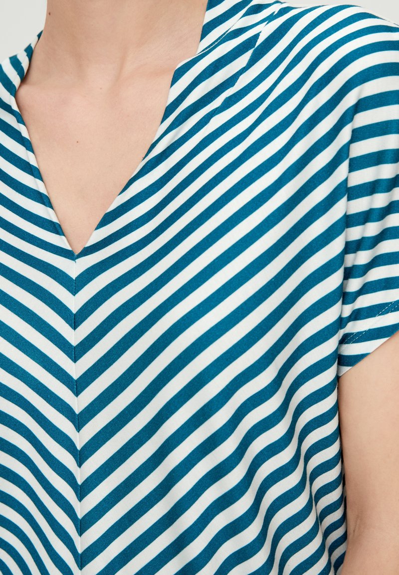 s.Oliver BLACK LABEL T-shirt print - blau