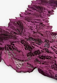 Next COMFORT - String - mottled purple