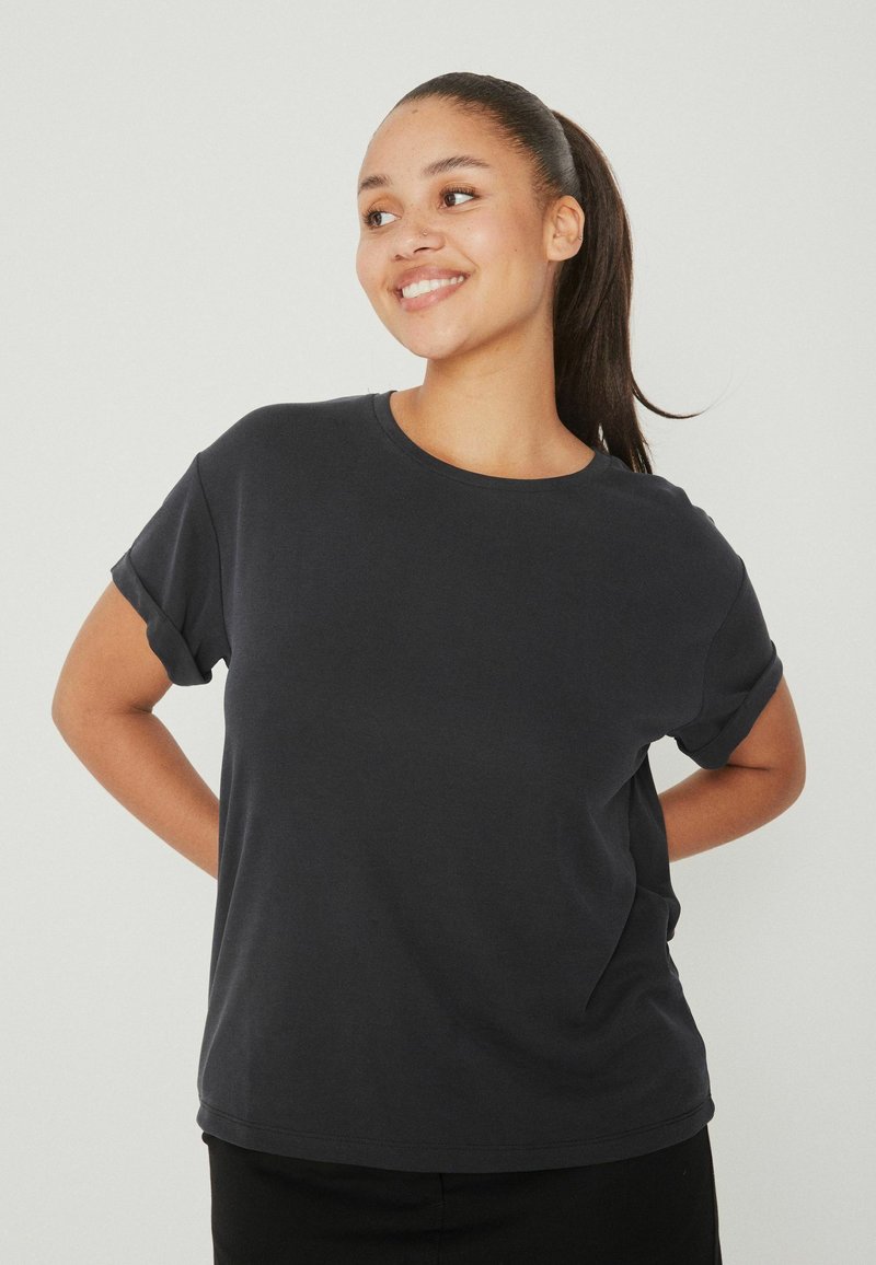 mbyM AMANA-M - Pamata T-krekls - black