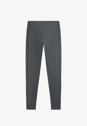 Sive tajice s visokim strukom, izrađene od gladkog materijala, s rebrastim detaljima duž strana i uskim krojem.