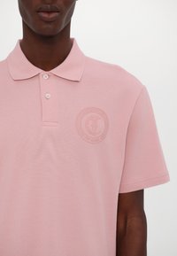 Just Cavalli SNAKE - Poloskjorter - malva