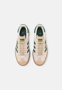 adidas Originals GAZELLE BOLD W - Zapatillas - cream white/collegiate  green/magic beige/crema - Zalando.es