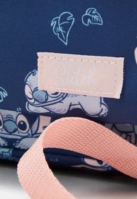 Kidzroom BACKPACK STITCH SIMPLY KIND UNISEX - Školní taška - navy