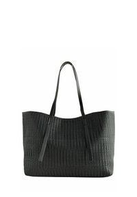 Schwarze geflochtene Tote-Tasche mit langen Ledergriffen, die ein strukturiertes Muster und ein geräumiges offenes Design aufweist, geeignet für den Alltag.