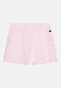 Shorts de sport roses clairs en mélange de coton, dotés d'une taille élastique avec cordon de serrage et de deux poches cargo latérales. Logo de la marque sur la jambe.