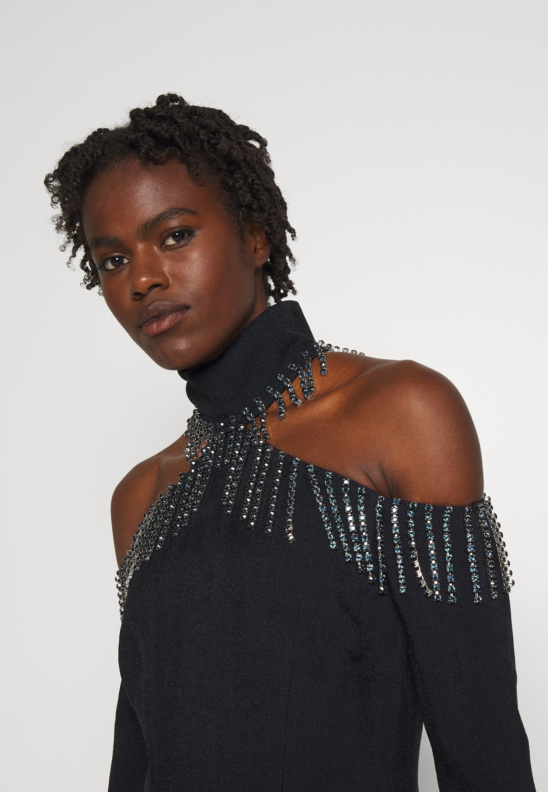 Damen CUPCHAIN CUT OUT SHOULDER DRESS - Cocktailkleid/festliches Kleid Damen CUPCHAIN CUT OUT SHOULDER DRESS - Cocktailkleid/festliches Kleid