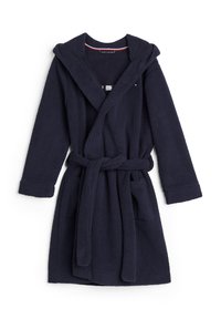Marineblauwe fleec bathrobe met een sjaalkraag, strikceintuur, twee voorzakken en een textuur die lijkt op zacht, pluche stof.