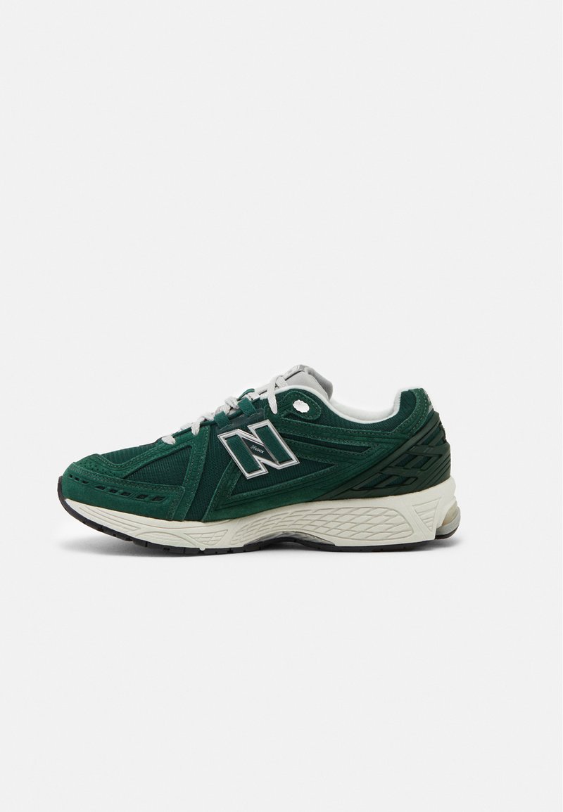 New Balance M1906REU UNISEX - Trainers - dark green - Zalando