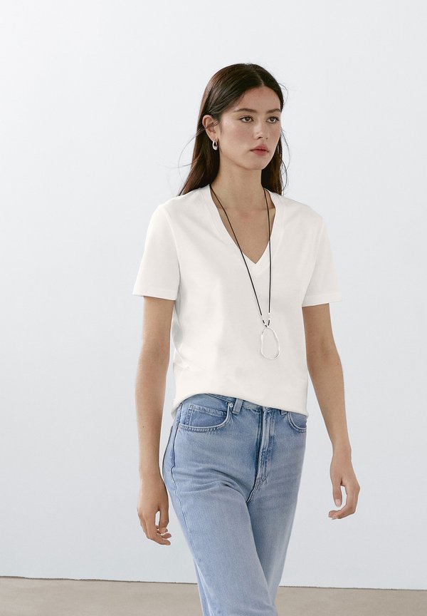 V-NECK  - Basic T-shirt