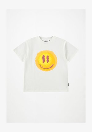 Maglietta bianca a maniche corte con un grande sorriso giallo testurizzato al centro, caratterizzato da due occhi verticali e una bocca curva.