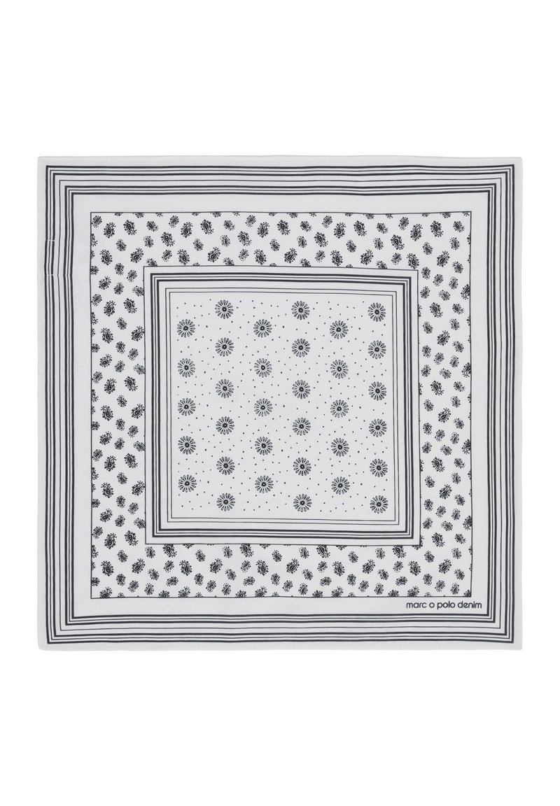 Foulard quadrato in bianco e nero con motivi floreali e righe, caratterizzato da un motivo a pois ripetuto centralmente. Morbida texture.