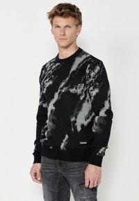 Koroshi Vesta - black