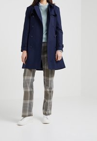HUGO Trench - dark blue