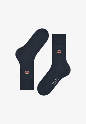 Marineblau Socken aus strukturiertem Stoff, mit einem roten Auto, das einen Weihnachtsbaum auf dem Knöchel stickt. Markenname an der Seite aufgedruckt.