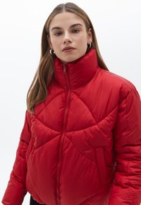 OXXO MIT KURZEM SCHNITT - Winterjas - equestrian red