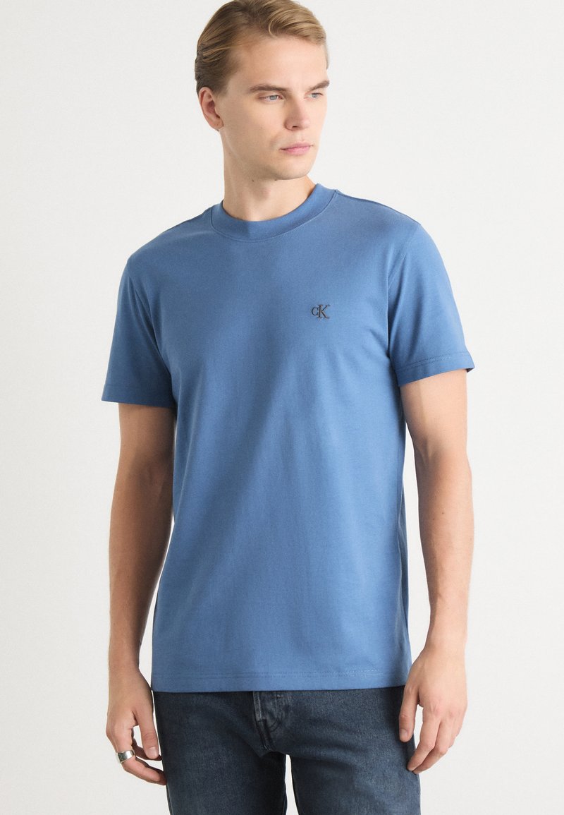 Calvin Klein Jeans HEAVY REGULAR  - Jednoduché tričko - blue coast