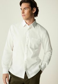 Next LONG SLEEVE REGULAR FIT - Zakelijk overhemd - white