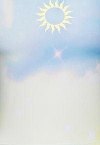 Uimapaita, jossa on liukuväri sinisestä valkoiseen taustaan, jossa on keltainen aurinkokuva ja hienovaraisia tähtikoristeita. Pehmeä kangas, jossa on sileä koostumus.