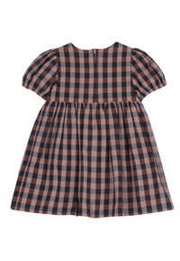 Dětské šaty s hnědo-černo-šedým kostkovaným vzorem, krátkými nabíranými rukávy a zapínáním na zip na zádech.