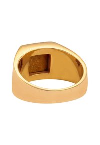Guldring med en slät, polerad yta och ett fyrkantigt utskärning. Insidan visar en strukturerad yta. Stämplad med "925" för silverhalt.