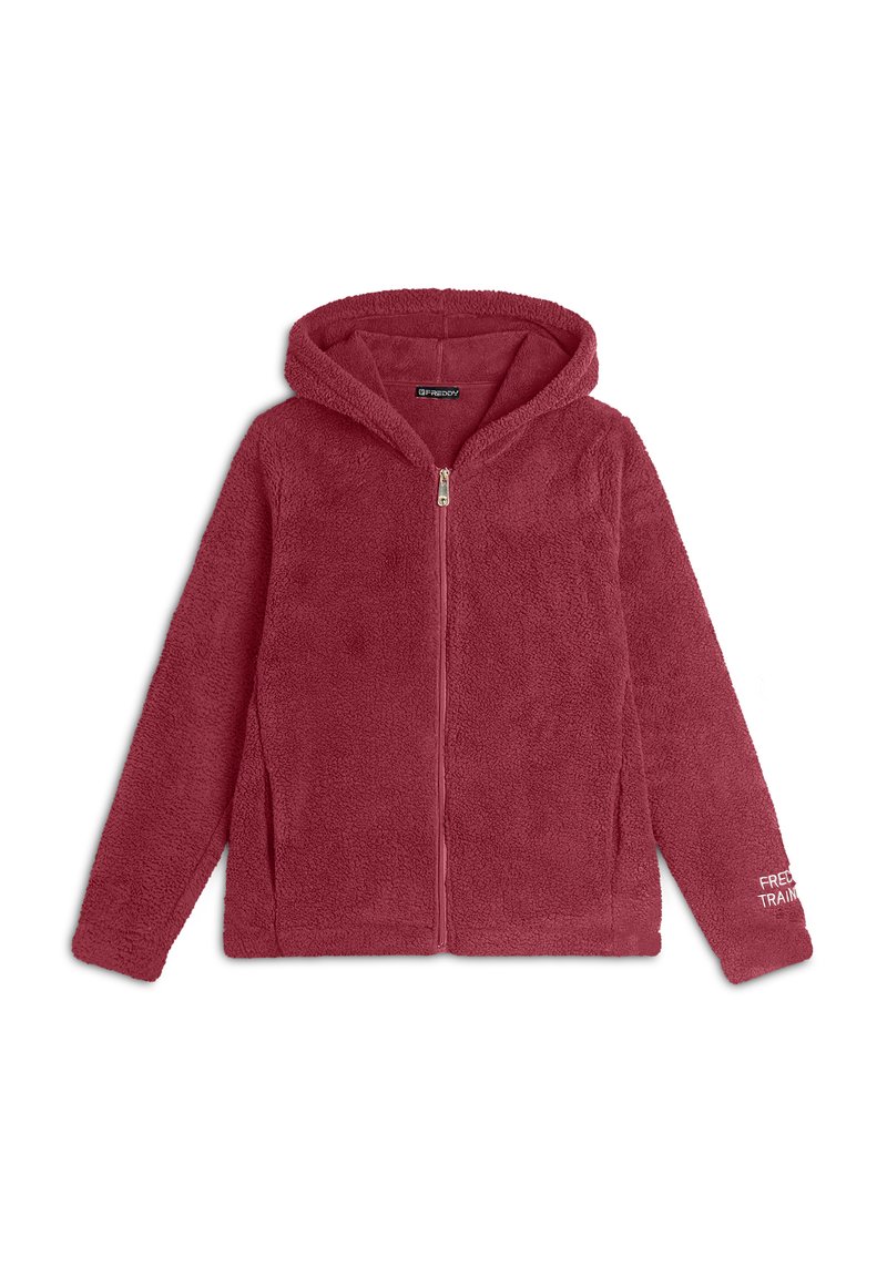 Giacca con cappuccio in peluche rosso, con zip frontale, caratterizzata da un tessuto testurizzato e un logo stampato sulla manica sinistra. Design morbido, caldo e casual.