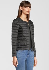 JOTT DOUDA - Daunenjacke - black/schwarz - Zalando.ch