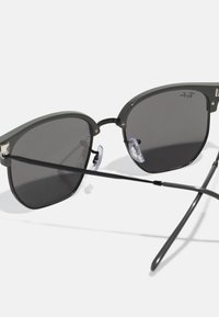 Ray-Ban NEW CLUBMASTER UNISEX - Akiniai nuo saulės - grey/black