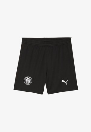 Czarne szorty sportowe wykonane z gładkiego materiału, z elastycznym pasem, logo FC St. Pauli w białym kolorze oraz małym białym logiem Pumy.