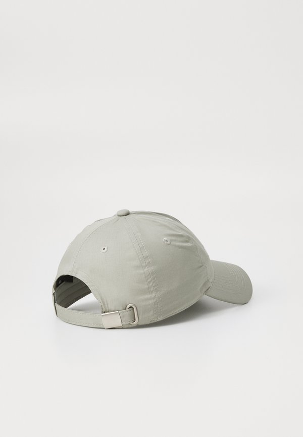 LIGHT COACH - Cap2