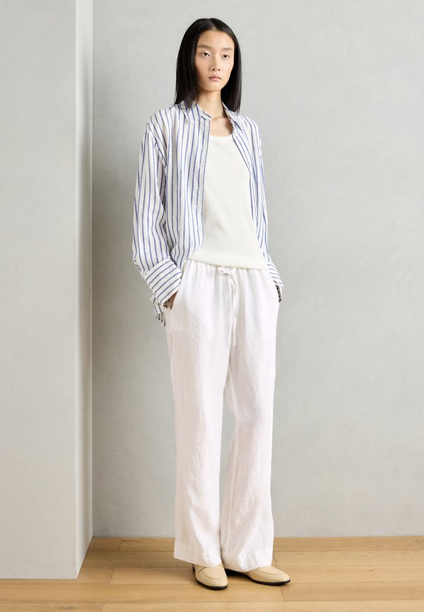 PANTS JOGGER STYLE STRAIGHT LEG  MEDIUM WAIST  DRAWSTRING AT WAIST - Trousers4