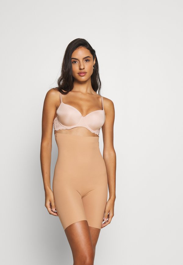 MAXI SEXY BERMUDA - Pants - mocha2