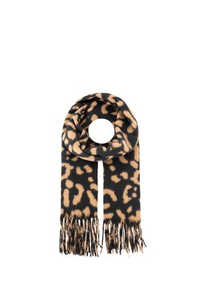 Schwarz-beiger Leopardenmuster-Schal mit fransigen Enden, in Form einer Schlaufe gelegt auf einem weißen Hintergrund.