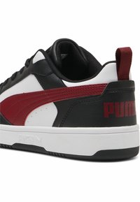 Puma REBOUND V6 UNISEX  - Zapatillas - white/intense red/black