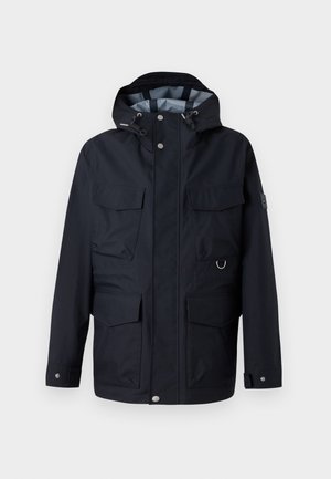 Marineblaue wasserdichte Jacke mit Kapuze, ausgestattet mit vier Fronttaschen, Druckknopfverschlüssen und einem Metallschmuckdetail im unteren Bereich.