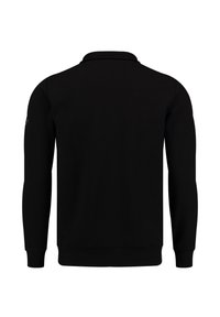 Camisa polo negra de manga larga con cuello clásico. Fabricada en tejido texturizado, presenta un diseño sencillo y puños acanalados. Sin logotipos visibles.