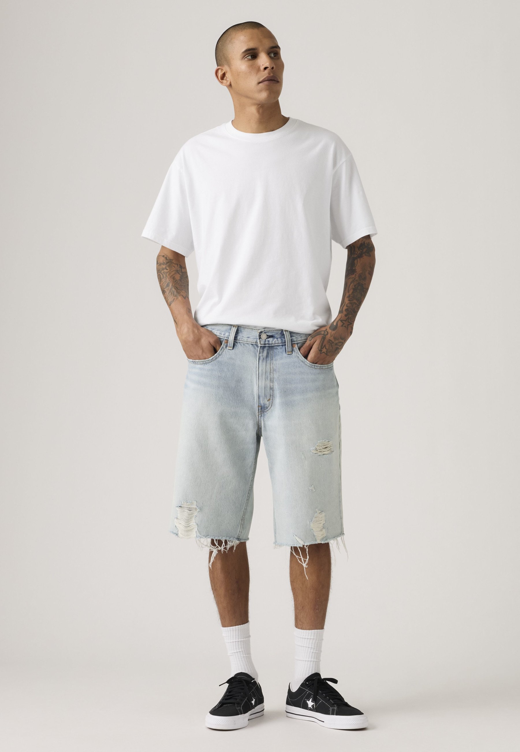 Levi's® 469® LOOSE SHORTS - Denim shorts - call me/light-blue