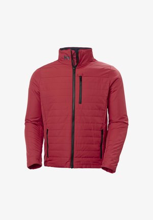 Rote gesteppte Jacke mit schwarzem Reißverschluss, hohem Kragen, Brusttasche und zwei Seitentaschen, entworfen für kaltes Wetter.