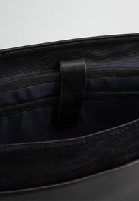 JOOP! OREGON DOROS - Borsa a tracolla - black