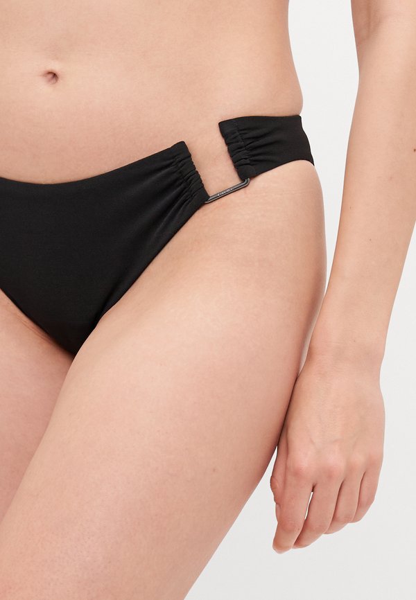 CURVED DELTA - Bikini bottoms2