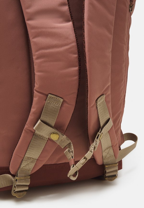 CHRISTOPHER JUNGLE BACKPACK UNISEX - Rucksack - chestnut2