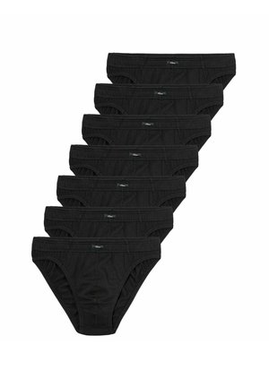 Sechs schwarze Baumwollslips, diagonal gestapelt, mit einem kleinen Logo-Tag vorne an jedem Bund.