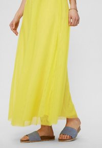 Nümph NUEA  - Maxi szoknya - blazing yellow